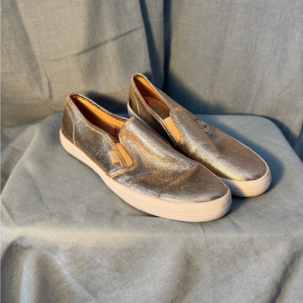 G by Guess Metallic Rose Gold Slip on Shoes